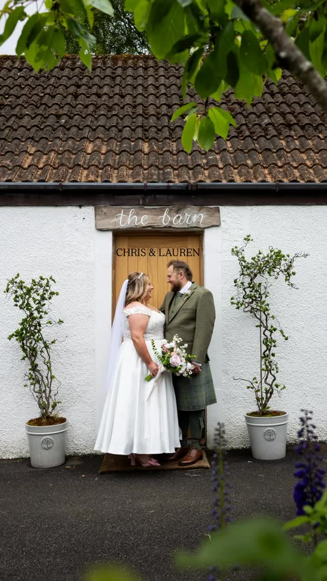 A sneaky little look into some behind the scenes moments from  Chris & Lauren’s wedding photography at Fruin Farm! Video clips alongside the photography to keep me busy 😆😅💃  @fruinfarm 
@abregistrars 
@hemxhouse 
@wed2b 
@kilts4u 
@lookvivabeauty
@thefloralhire 
@spittingpig 
@lauren71293 
@chrissanders457  #fruinfarmweddingphotographer #lochlomondweddingphotographer #helensburghweddingphotographer #argyllweddingphotographer #fruinfarmwedding